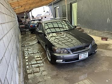 Lexus: Lexus IS: 2002 г., 2 л, Механика, Бензин, Седан — 2