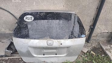 с люком: Крышка багажника Honda, 2004 г., Б/у, Оригинал — 1