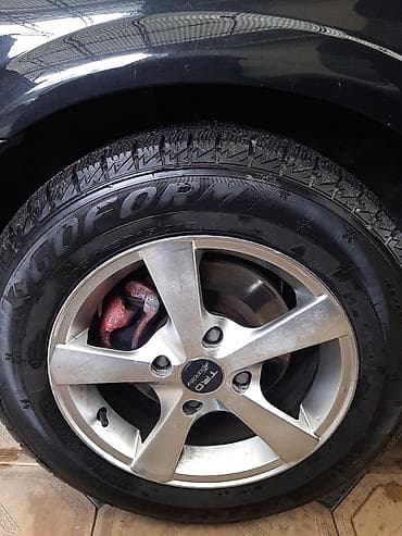 01: Nissan Almera: 2004 г., 1.5 л, Механика, Бензин, Хэтчбэк — 8
