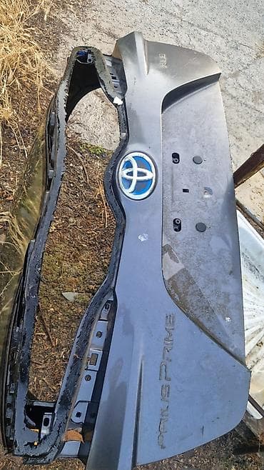 passat b4: Крышка багажника Toyota, Оригинал — 1
