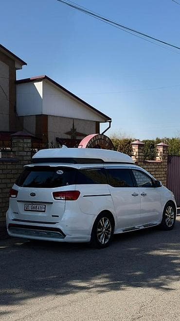 хайлендер 2024: Kia Carnival: 2018 г., 2.2 л, Автомат, Дизель, Минивэн — 2
