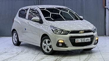Chevrolet Spark: 2019 г., 1 л, Автомат, Бензин, Хэтчбэк