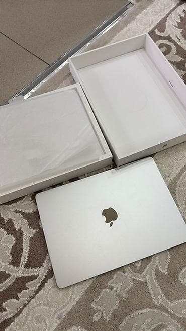 ipad iphone: Продается новый MacBook Air 2025г, 15.3 inch на 16GGB/512GB SSD. Цвет — 3