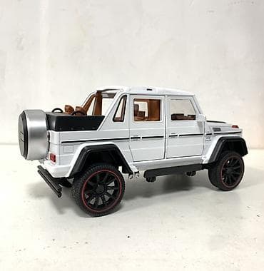 машина большая детская: Металлическая модель внедорожника (стилизована под G‑класс 6×6/пикап) — 2