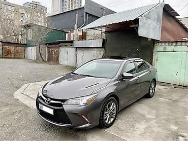 Toyota Camry: 2017 г., 2.5 л, Автомат, Бензин, Седан at lalafo.kg Toyota Camry: 2017 г., 2.5 л, Автомат, Бензин, Седан