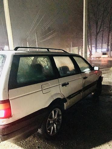 багажник на пассат: Volkswagen Passat Variant: 1991 г., 1.8 л, Ручные, Бензин, Универсал — 3
