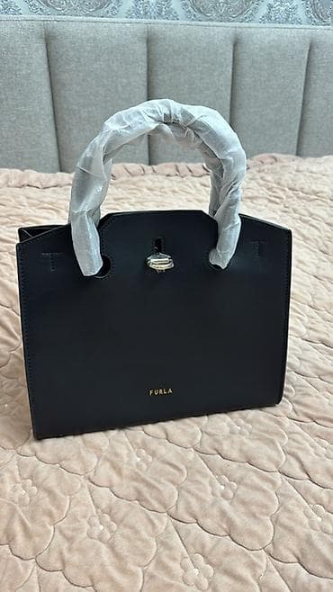 Свадебные платья и аксессуары: Сумки Karl Lagerfeld и Furla 1) Karl Lagerfeld - Цвет: черный - — 4