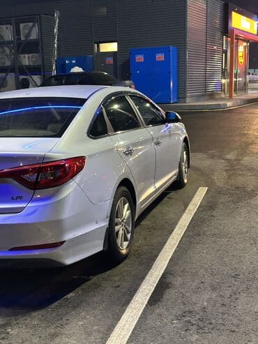 наклейки на авто моменто море: Huanghai : 2017 г., 2 л, Автомат, Минивэн — 2