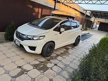 dongfeng s50ev: Honda Fit: 2015 г., 1.5 л, Автомат, Гибрид, Хэтчбэк — 7