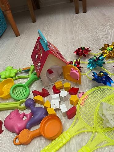 игрушки бишкек доставка: Продую игрушек для девочек набор с пони 800с,развивающий домик с — 4