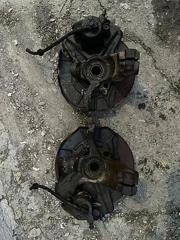 Передняя левая Ступица Б/у, Оригинал