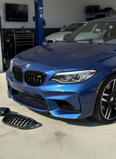 авто из кореи в наличии в бишкеке: Декоративные накладки На зеркала, Пластик, BMW, 2018 г., Б/у, Самовывоз — 1