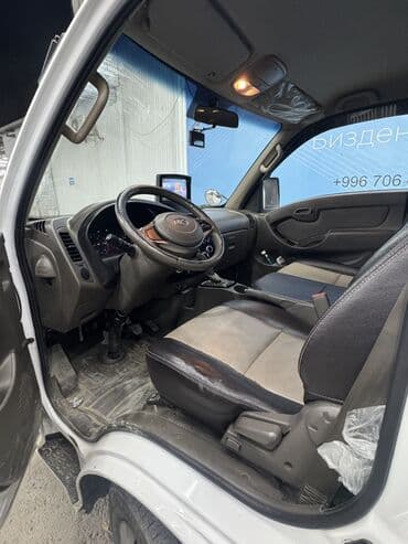 авто из кореи в наличии в бишкеке: Hyundai Porter: 2020 г., 2.5 л, Автомат, Дизель, Бус — 9