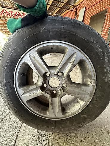 Колеса в сборе 205 / 55 / R 16, Зима, Комплект, Литые, отверстий - 5