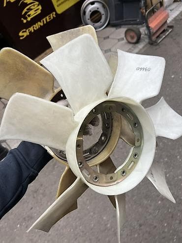 св: Вентилятор Toyota 2026 г., Новый, Аналог, Китай — 1