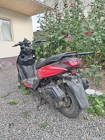 заказать скутер: Тип скутера Yamaha, 160 куб. см, Бензин, Б/у — 2