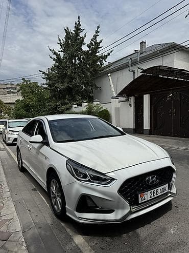 Hyundai Sonata: 2018 г., 2 л, Автомат, Газ, Седан — 1