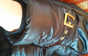 Бекерге берем: Обмен на продукты : зимние и деми куртки женские от 46-48 до 50-52р. — 15