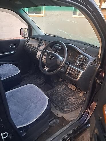 vip bus: Honda Stepwgn: 2003 г., Автомат, Бензин, Минивэн — 3