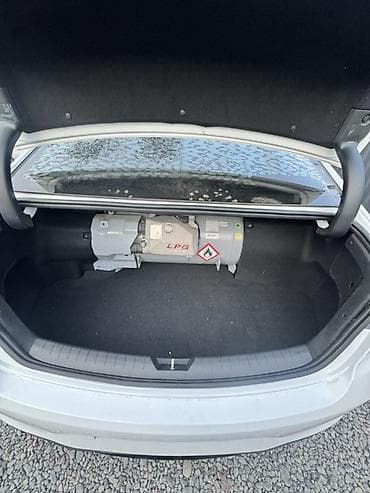 prius v: Hyundai Sonata: 2019 г., Автомат, Бензин, Седан — 6