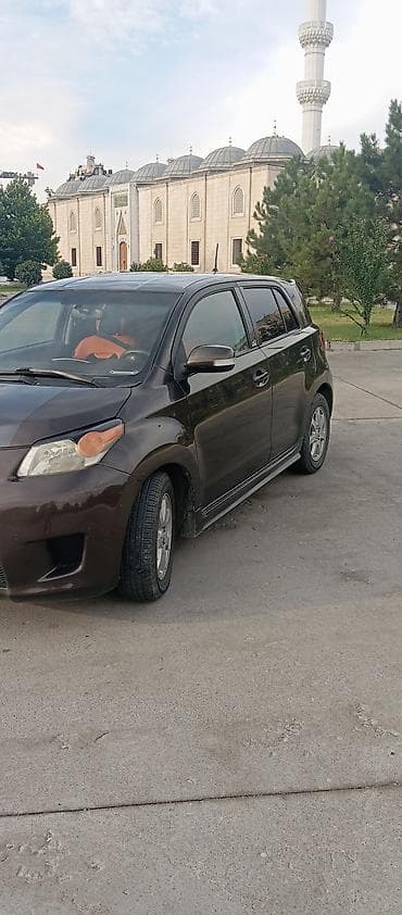 ls 470: Toyota Ist: 2010 г., 1.8 л, Автомат, Бензин, Хэтчбэк — 2