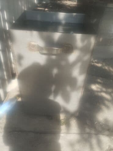 шкаф металлический для документов: Металлический прямоугольный бак/ёмкость - Материал: сталь (толстый — 4