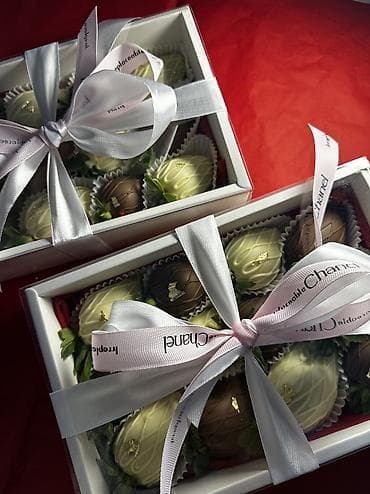 доставка еда: Клубника в шоколаде на заказ S- 9шт -1035с М-12шт -1380с L- 20шт - — 5