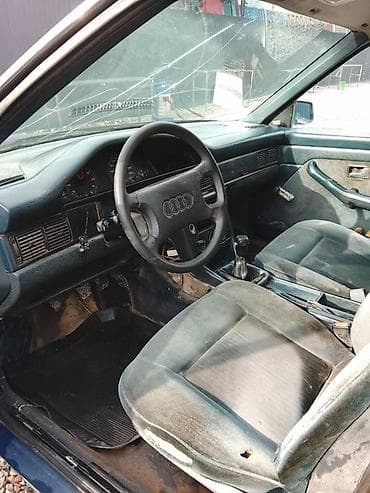 Audi: Audi 100: 1988 г., 1.8 л, Механика, Бензин, Седан — 8