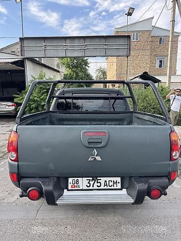 Унаа сатуу: Mitsubishi L200: 2007 г., 2.5 л, Кол менен иштөөчү, Дизель, Пикап — 3