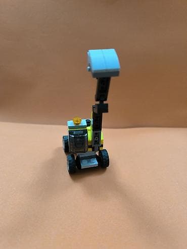 скибиди туалет лего: Конструктор LEGO (совместимые детали). Набор мини-моделей и фигурок — 6