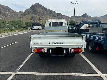 renault 480: Легкий грузовик, Hyundai, Стандарт, Б/у — 2