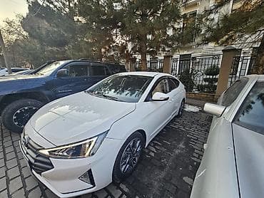 carplay android: Hyundai Avante: 2019 г., 1.6 л, Вариатор, Бензин, Седан — 2