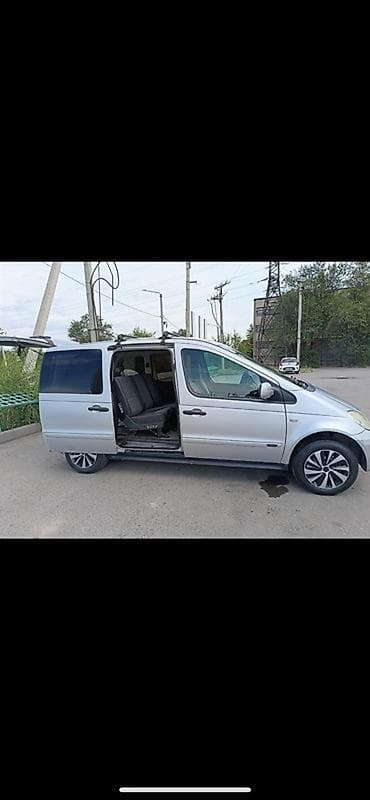 мэри: Mercedes-Benz Vaneo: 2004 г., Механика, Бензин, Минивэн — 3