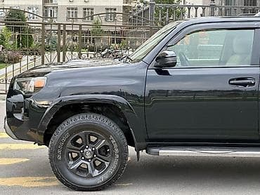 Продажа авто: Toyota 4Runner: 2021 г., 4 л, Автомат, Бензин, Внедорожник — 7