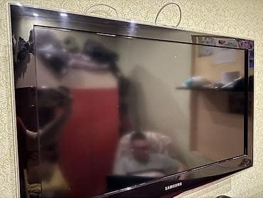 dvd player: Телевизор Samsung LE32D450 (32") Характеристики: - Диагональ: 32" - — 5