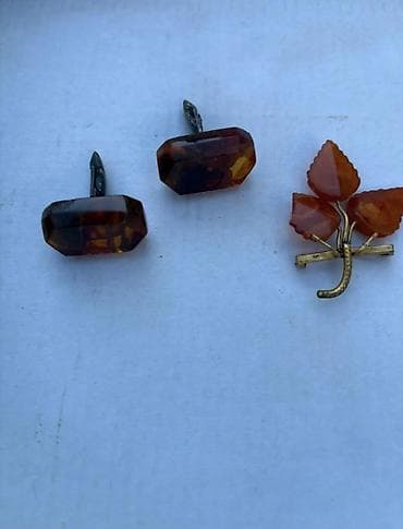 часы янтарь: Магнитики 50-300 сом Брошь «Сова» натур камни 1 000 сом Бусы натур — 5