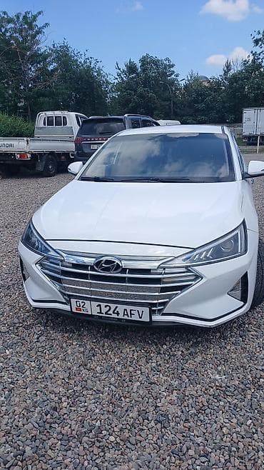 Hyundai Avante: 2018 г., 1.6 л, Автомат, Бензин, Седан
