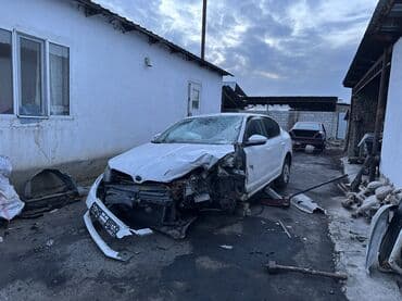 мерседес бенз с: Skoda Octavia: 2016 г., 1.6 л, Автомат, Бензин, Седан — 5