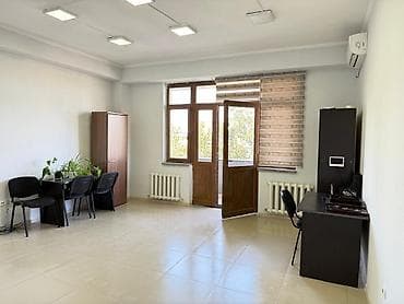 Сдаётся офис 150 кв.м центр район Токтогула и Манаса, на 1 — 1