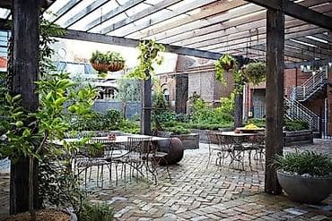 маленький бассейн: Строим профессионально и в срок Летние террасы для ресторанов и кафе — — 6