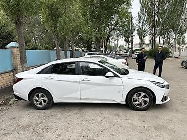gac aion v plus: Hyundai Elantra: 2021 г., 1.6 л, Вариатор, Бензин, Седан — 4