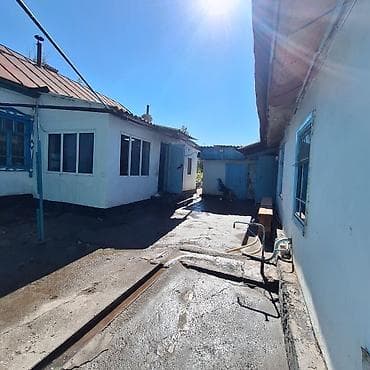 сокулук даром: В самом центре Сокулука СРОЧНО продается дом. 8- соток, в доме — 4