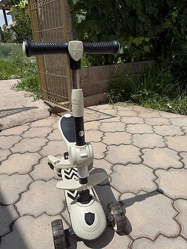 мир обувь: Детский самокат, Трёхколёсный, Б/у — 4