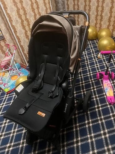 хорошие коляски для детей: Прогулочная коляска-литая “Luxury” (складная книжка) - Легкая и — 1