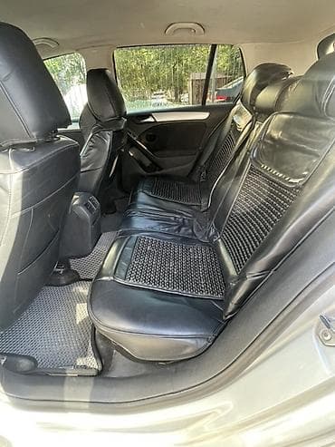 кузов совок: Volkswagen Golf: 2010 г., Хэтчбэк — 10