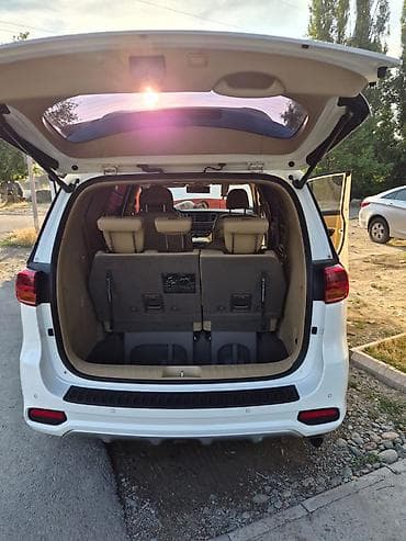 серв машина: Kia Carnival: 2019 г., 2.2 л, Автомат, Дизель, Минивэн — 5