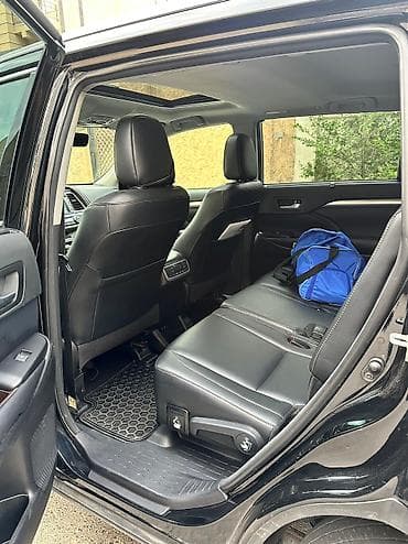 Продажа авто: Toyota Highlander: 2018 г., 3.5 л, Автомат, Бензин, Кроссовер — 6