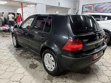 Продажа авто: Volkswagen Golf: 2003 г., 1.6 л, Механика, Бензин, Хэтчбэк — 7