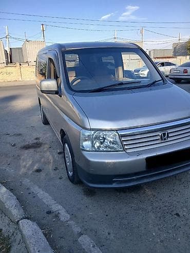 Honda Stepwgn: 2001 г., 2 л, Автомат, Бензин, Минивэн — 1