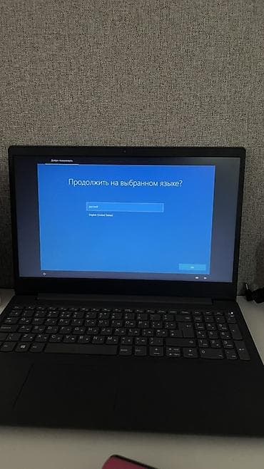 Ноутбуки и аксессуары: Lenovo V15-IGL — идеальное состояние, практически новый 💰 Цена: 17 — 6